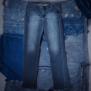 Calvin Klein Womens Ultimate Skinny Jean Classic Blue US 31